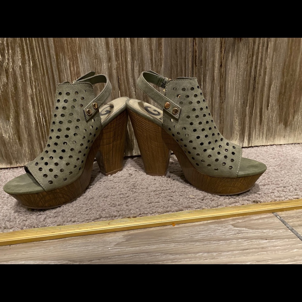 Olive green wedges